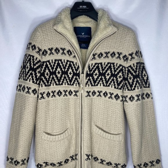 American Eagle Outfitters Other - American Eagle Knit Zipper Sweater w. Sherpa Lining Size Small